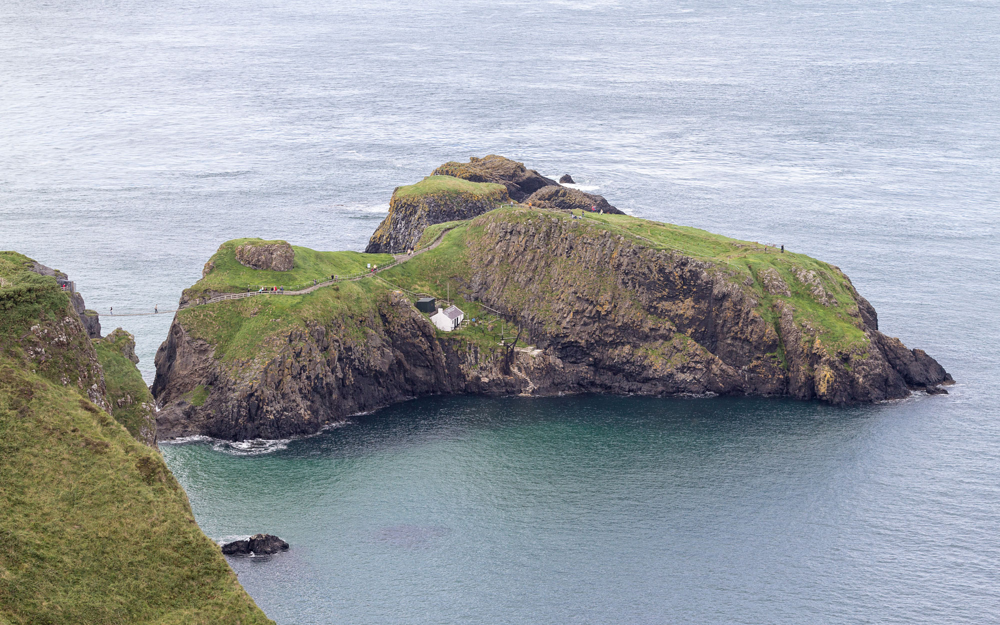 Carrick-a-Rede, Ballintoy (Photo License CC-BY-SA-4.0)